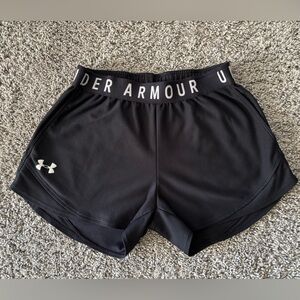 Under Armour Loose Heat Gear Women’s Black Athletic Shorts Size XS